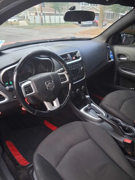 2011 Dodge Avenger Sedan - Image 7 of 11
