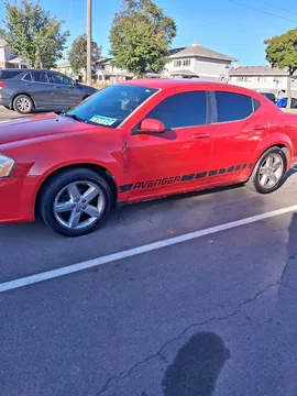 2011 Dodge Avenger R/T Sedan