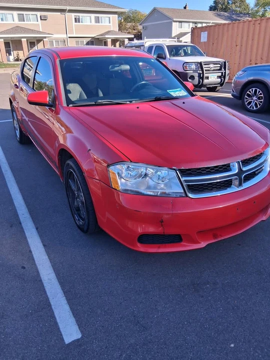2011 Dodge Avenger Sedan - Image 4 of 11