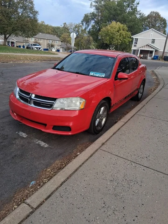 2011 Dodge Avenger Sedan - Image 3 of 12