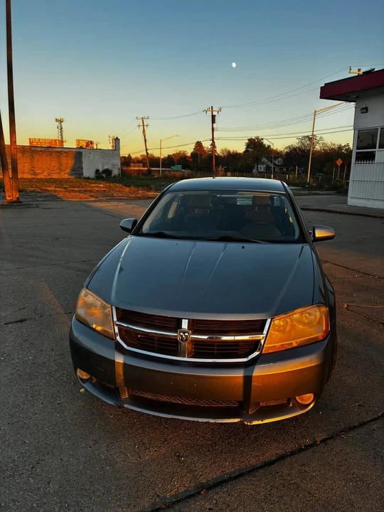 2011 Dodge Avenger Sedan - Image 4 of 14