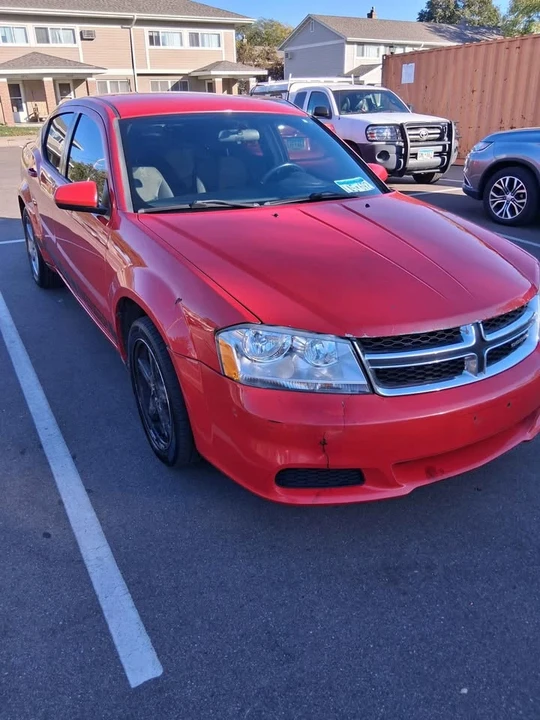 2011 Dodge Avenger Sedan - Image 2 of 10
