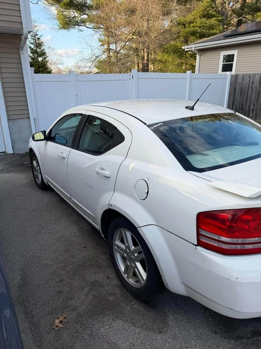 2011 Dodge Avenger Sedan - Image 5 of 6