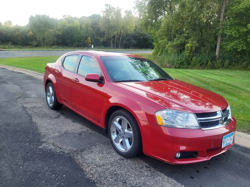 2011 Dodge Avenger Sedan - Image 4 of 11