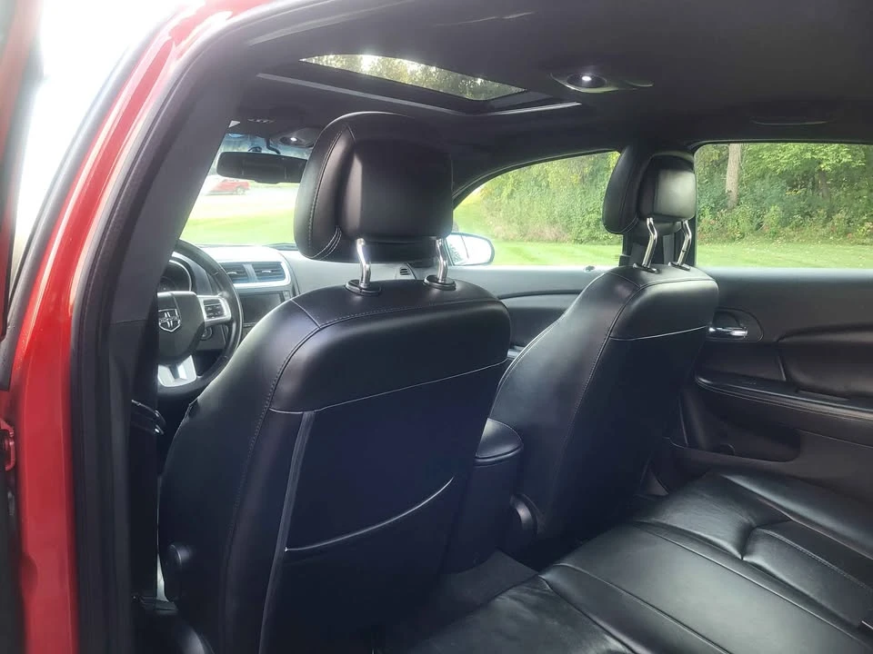 2011 Dodge Avenger Sedan - Image 10 of 11