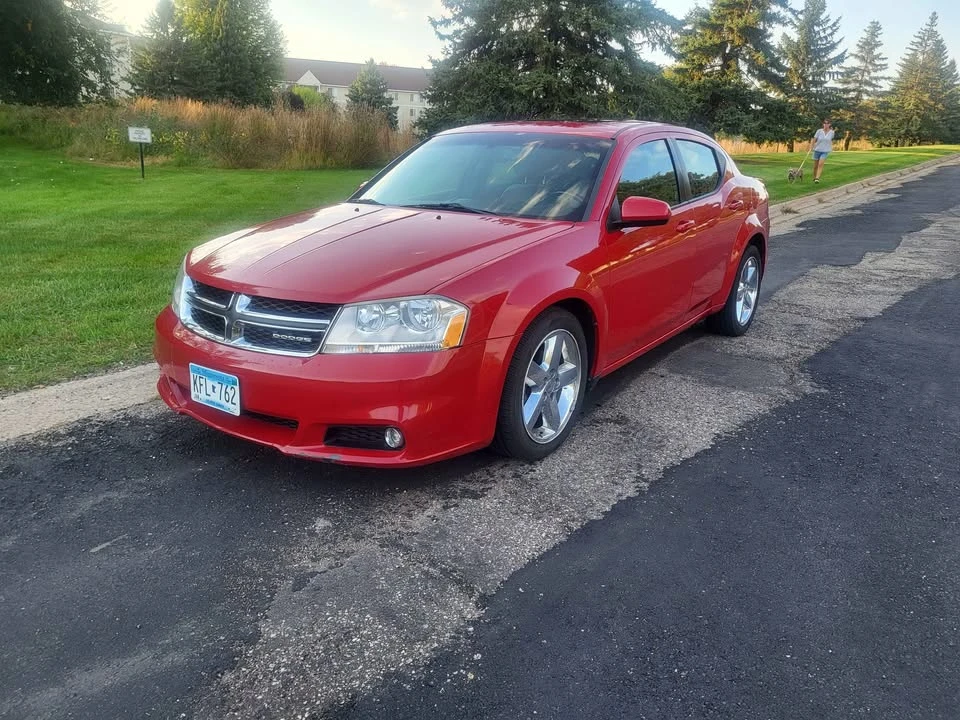 2011 Dodge Avenger Sedan - Image 6 of 11