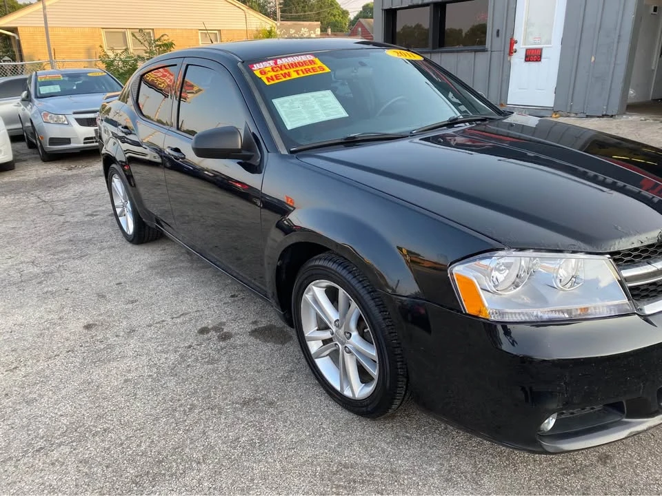 2011 Dodge Avenger Sedan - Image 3 of 14