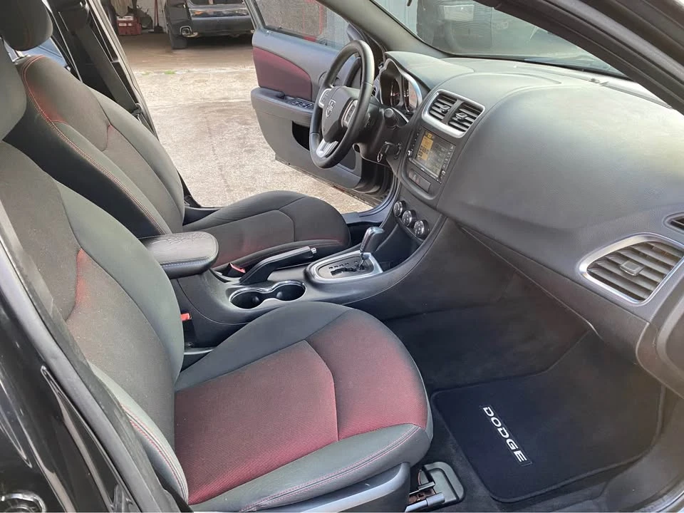 2011 Dodge Avenger Sedan - Image 13 of 14