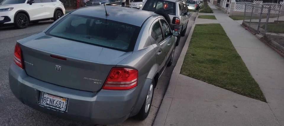 2011 Dodge Avenger Sedan - Image 12 of 12
