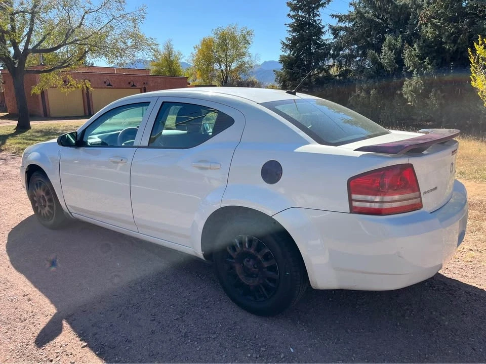 2011 Dodge Avenger Sedan - Image 3 of 11