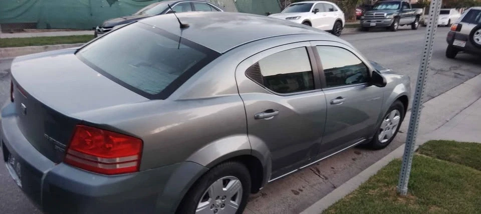 2011 Dodge Avenger Sedan - Image 7 of 9