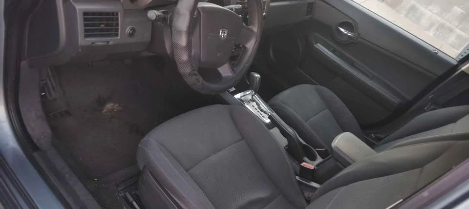 2011 Dodge Avenger Sedan - Image 10 of 12