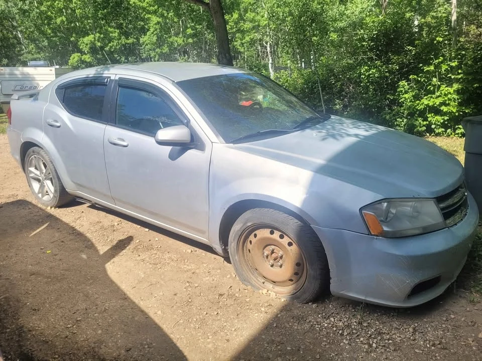 2011 Dodge Avenger Sedan - Image 10 of 10