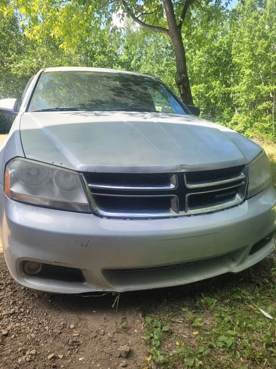 2011 Dodge Avenger Sedan - Image 9 of 10