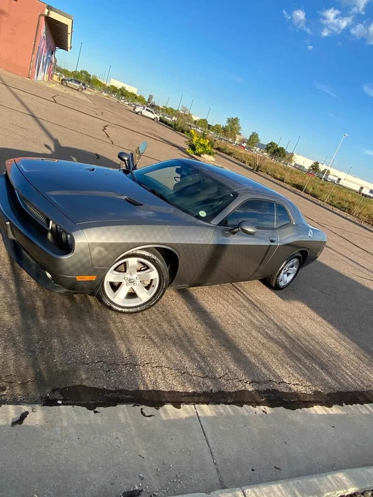 2011 Dodge Challenger 3rd Gen - Image 7 of 11
