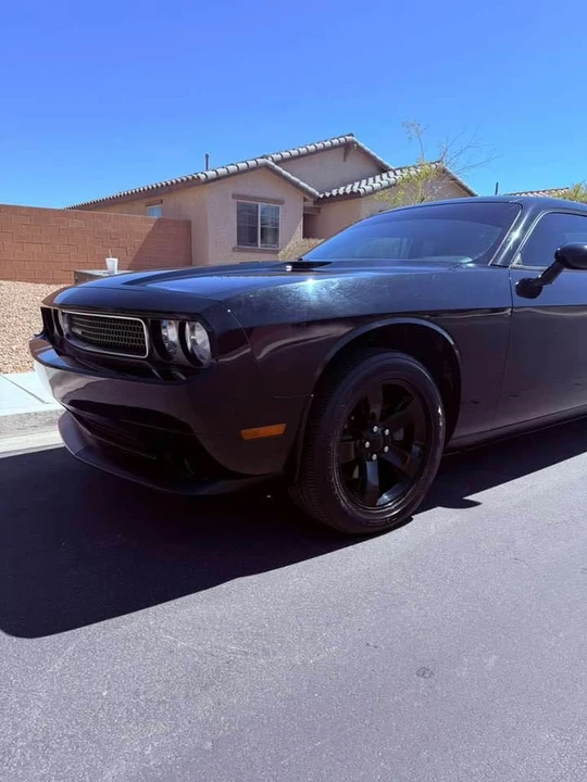 2011 Dodge Challenger 3rd Gen - Image 2 of 12