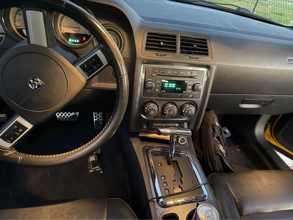 2011 Dodge Challenger 3rd Gen - Image 11 of 12