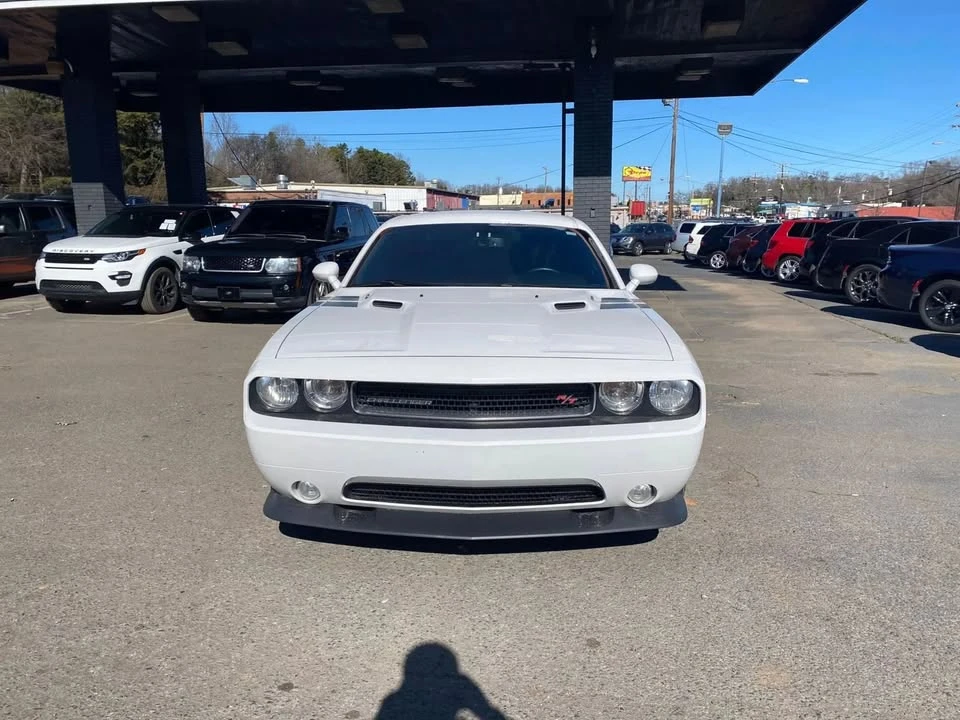 2011 Dodge Challenger 3rd Gen - Image 2 of 13