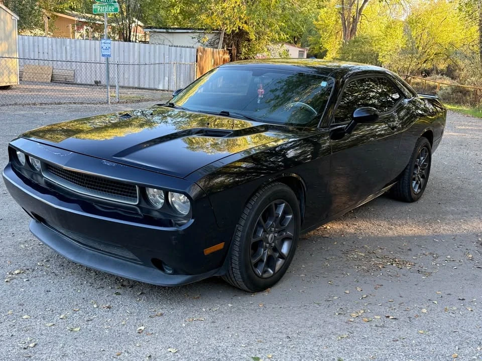 2011 Dodge Challenger 3rd Gen - Image 2 of 7