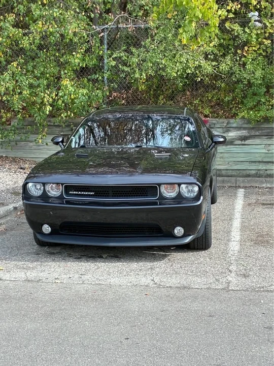 2011 Dodge Challenger 3rd Gen - Image 3 of 4