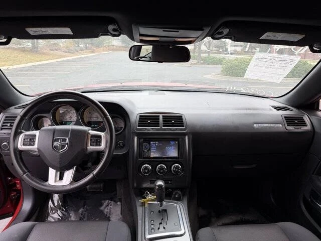 2011 Dodge Challenger 3rd Gen - Image 16 of 20