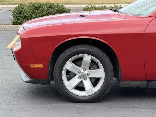 2011 Dodge Challenger 3rd Gen - Image 11 of 20