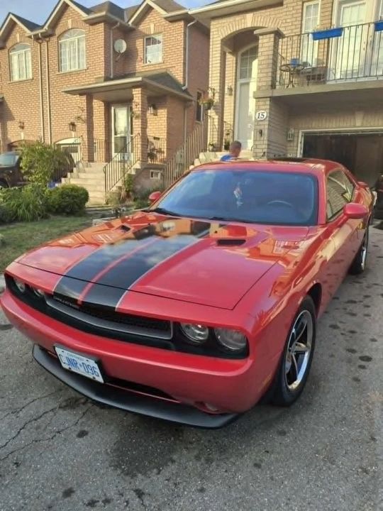 2011 Dodge Challenger 3rd Gen - Image 4 of 10