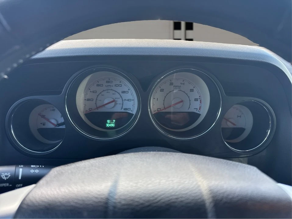2011 Dodge Challenger 3rd Gen - Image 12 of 17