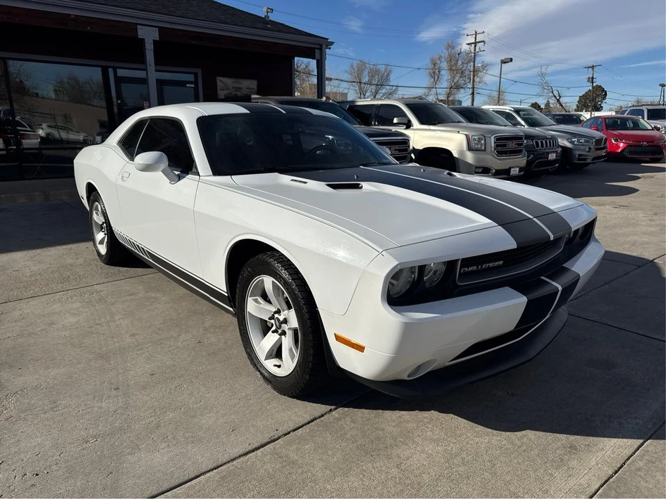 2011 Dodge Challenger 3rd Gen - Image 3 of 17