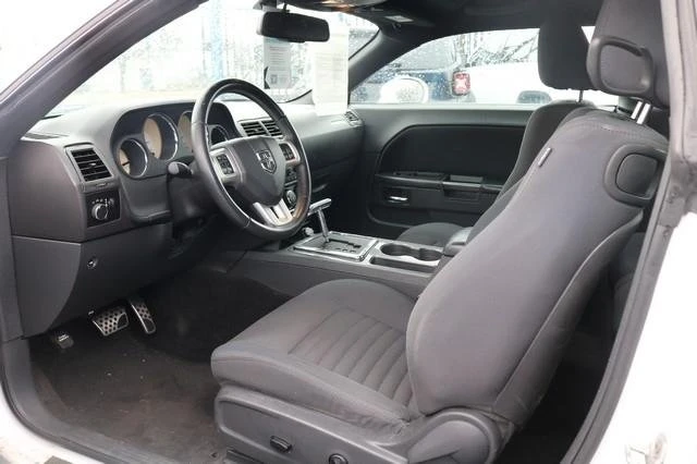 2011 Dodge Challenger 3rd Gen - Image 7 of 19