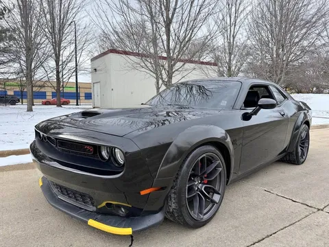 2011 Dodge Challenger SRT8 392