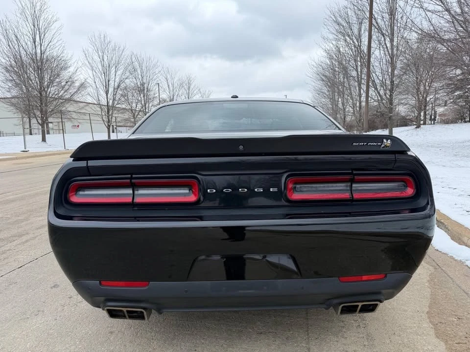 2011 Dodge Challenger SRT8 & 392 3rd Gen - Image 9 of 18