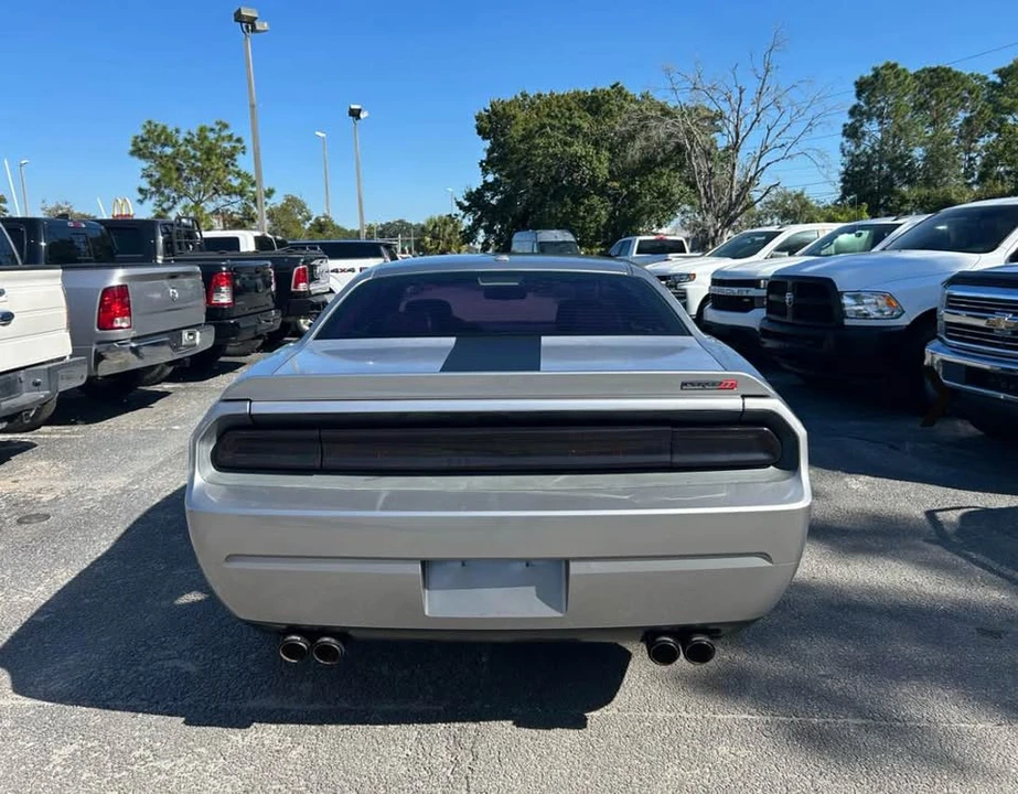 2011 Dodge Challenger SRT8 & 392 3rd Gen - Image 4 of 8