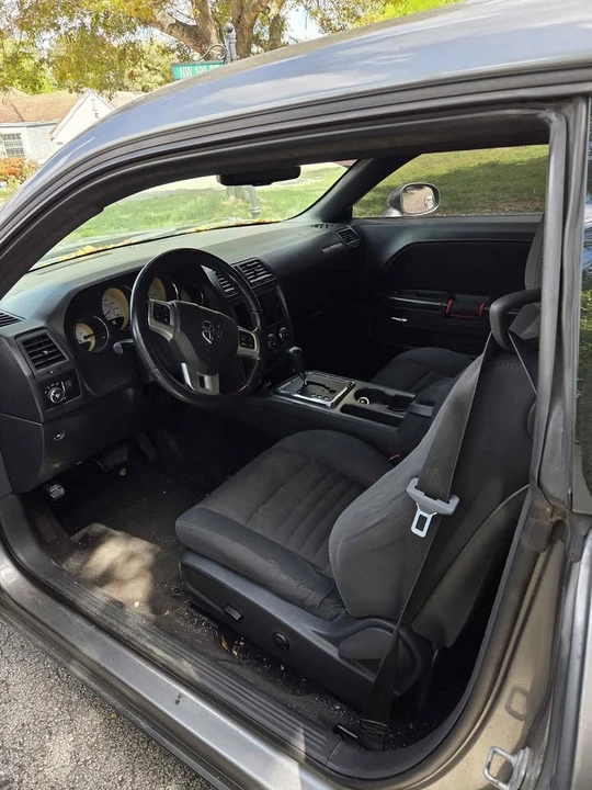 2011 Dodge Challenger 3rd Gen - Image 6 of 6
