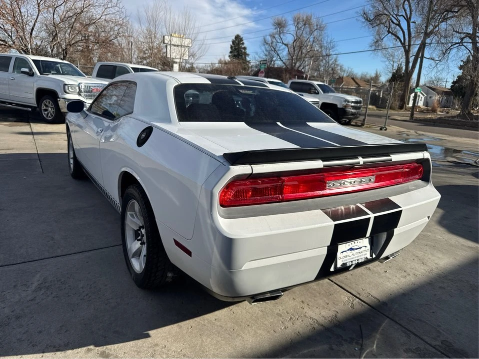 2011 Dodge Challenger 3rd Gen - Image 7 of 17