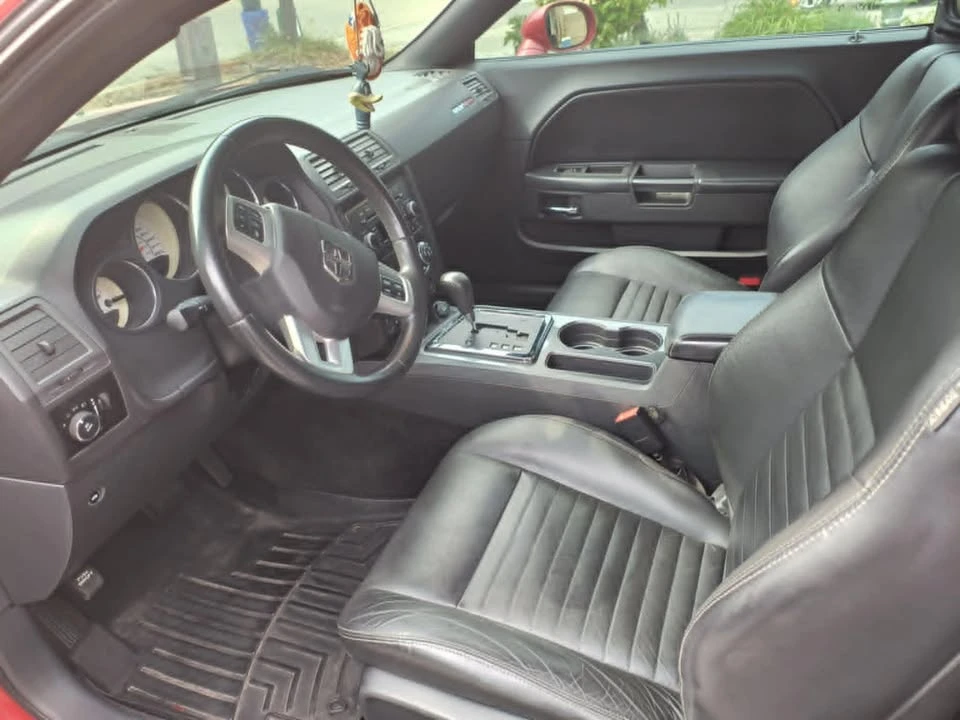 2011 Dodge Challenger 3rd Gen - Image 8 of 8