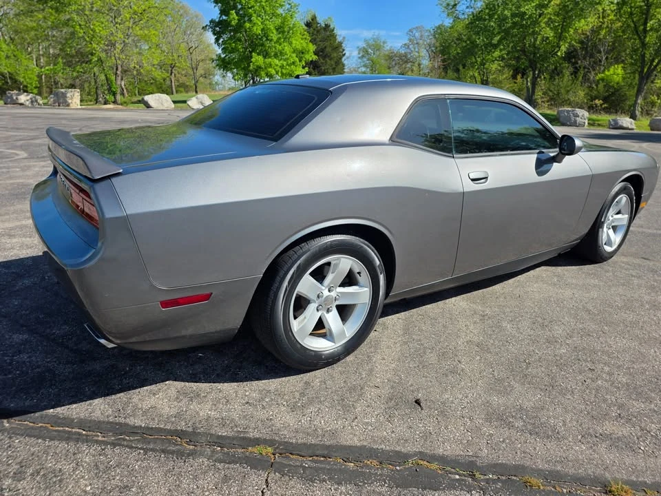 2011 Dodge Challenger 3rd Gen - Image 2 of 9