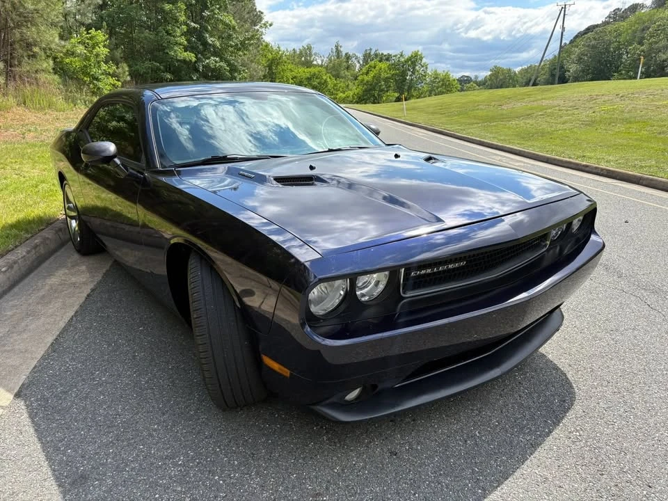2011 Dodge Challenger 3rd Gen - Image 4 of 20