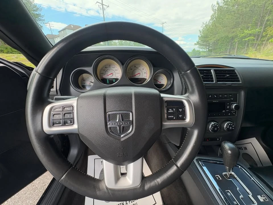 2011 Dodge Challenger 3rd Gen - Image 17 of 20