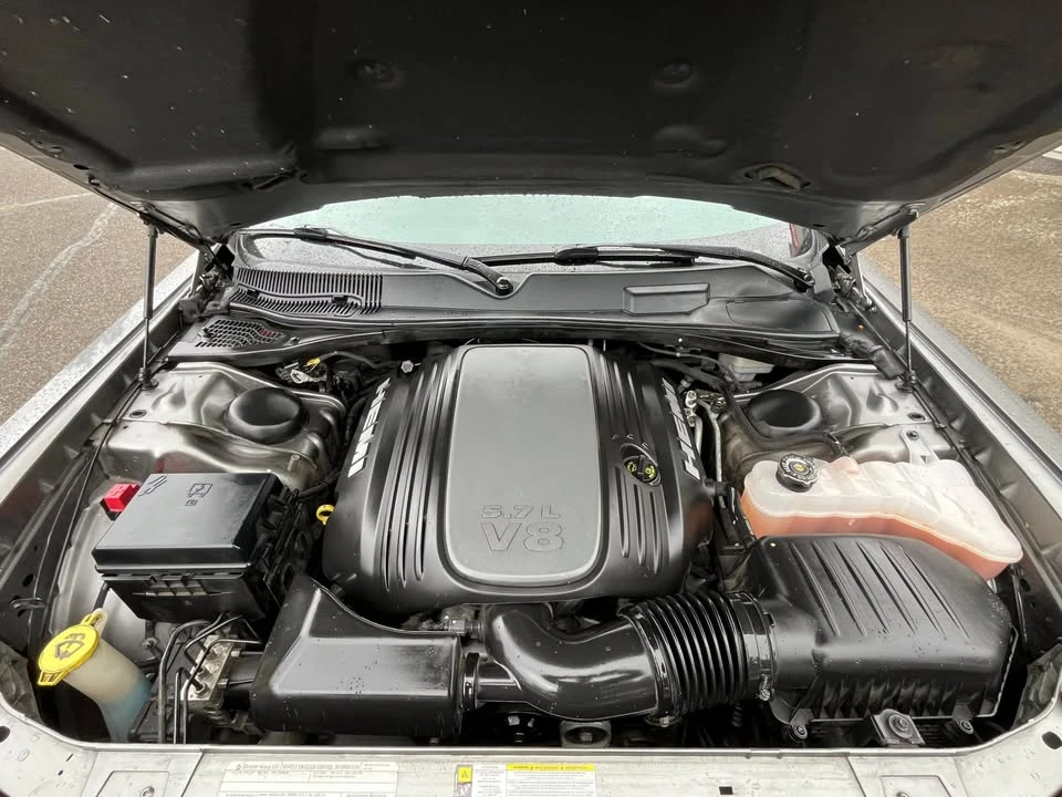 2011 Dodge Challenger 3rd Gen - Image 19 of 20