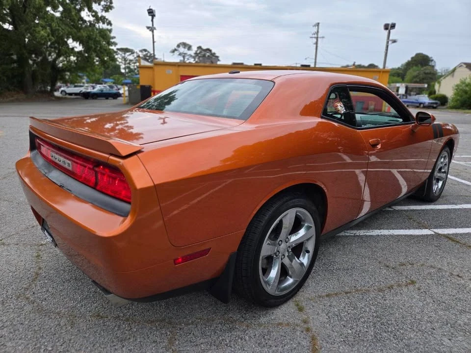 2011 Dodge Challenger 3rd Gen - Image 7 of 20