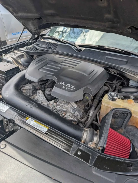 2011 Dodge Challenger 3rd Gen - Image 6 of 10