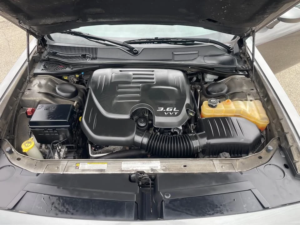2011 Dodge Challenger 3rd Gen - Image 17 of 20