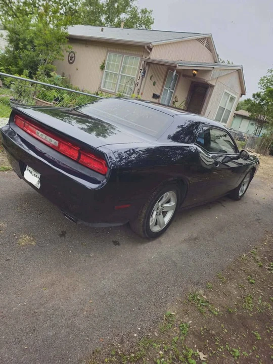 2011 Dodge Challenger 3rd Gen - Image 4 of 6