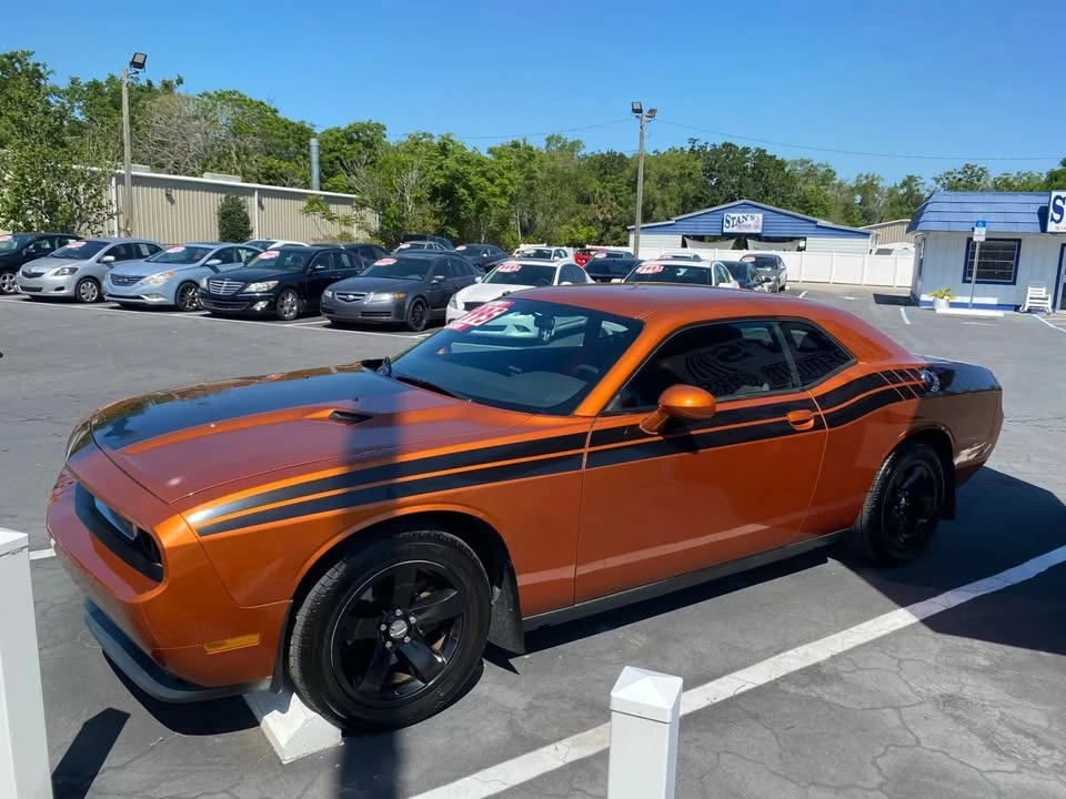 2011 Dodge Challenger 3rd Gen - Image 4 of 11