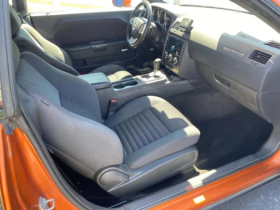 2011 Dodge Challenger 3rd Gen - Image 10 of 11