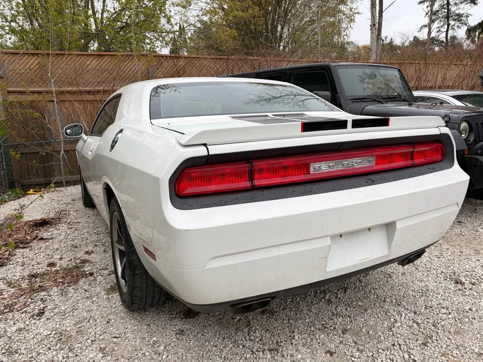 2011 Dodge Challenger 3rd Gen - Image 9 of 9