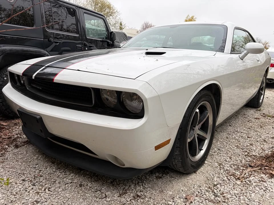 2011 Dodge Challenger 3rd Gen - Image 3 of 9
