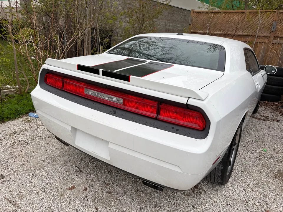 2011 Dodge Challenger 3rd Gen - Image 8 of 9