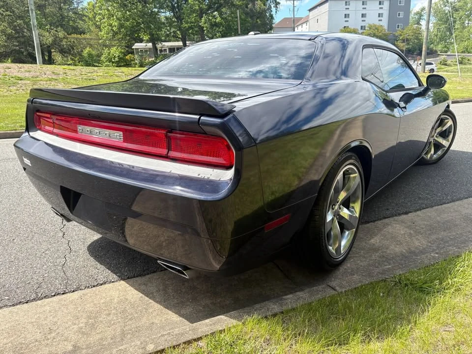 2011 Dodge Challenger 3rd Gen - Image 6 of 20